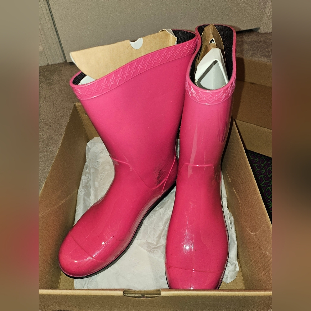 Pink Girl's Rain Boots - Picture 4 of 11